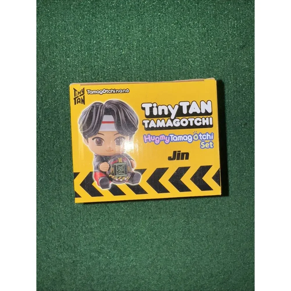 BTS tiny tan Hugmy tamagotchi set JIN Vinyl figure new sealed